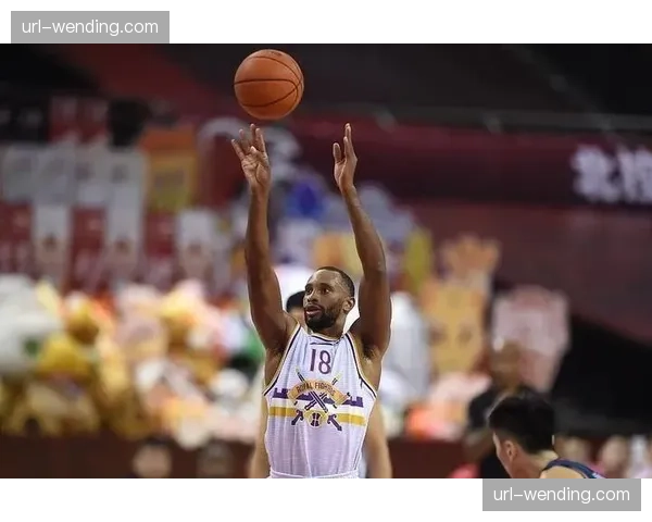 弗格绝杀未果，新疆主场加时取胜，总决赛1-0领先辽宁